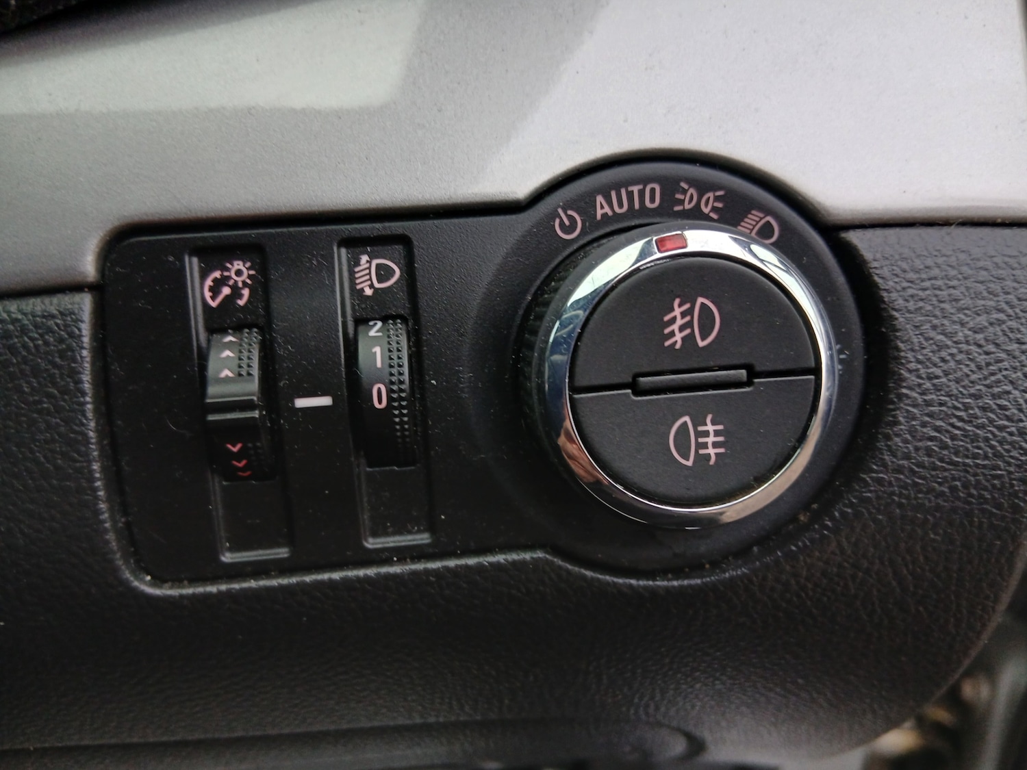 Used Vauxhall Mokka 2015 for sale - 76427973: Photo 15