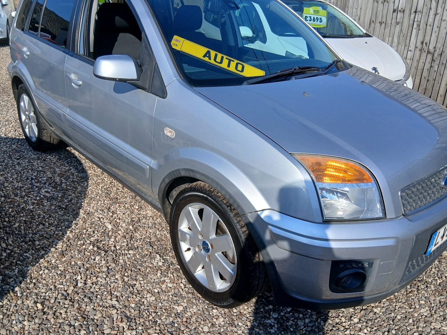 Used Ford Fusion 2008 for sale - 77934236: Photo 2