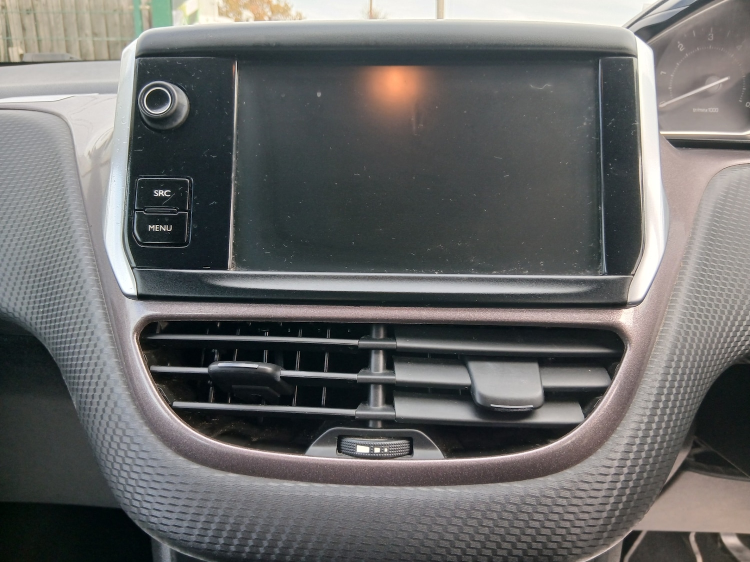 Used Peugeot 2008 2015 for sale - 76554748: Photo 15