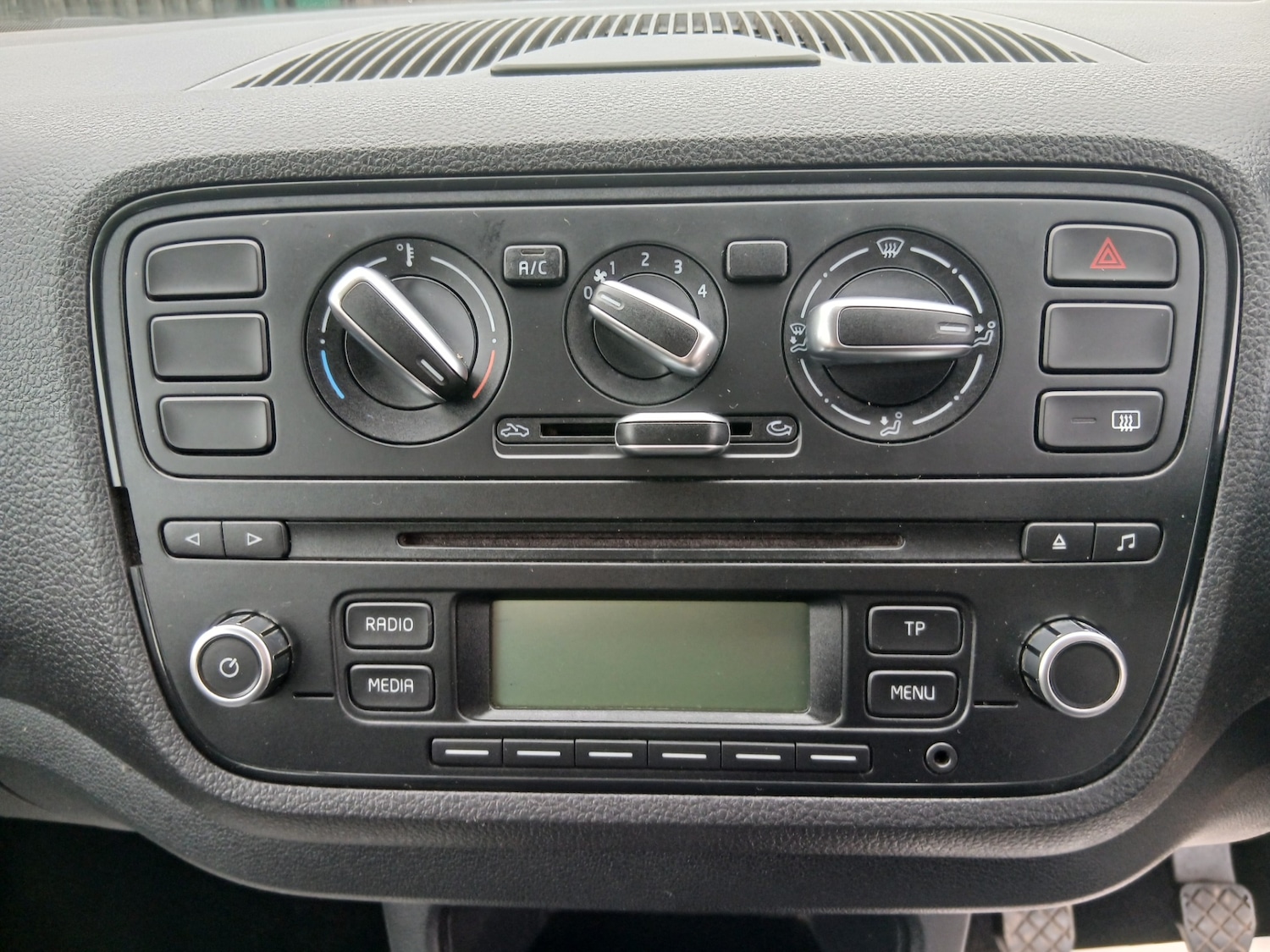 Used Skoda Citigo 2015 for sale - 76477493: Photo 13