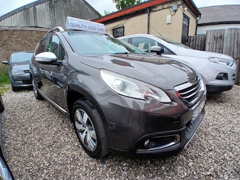 Used Peugeot 2008 2015 for sale - 78859087: Photo