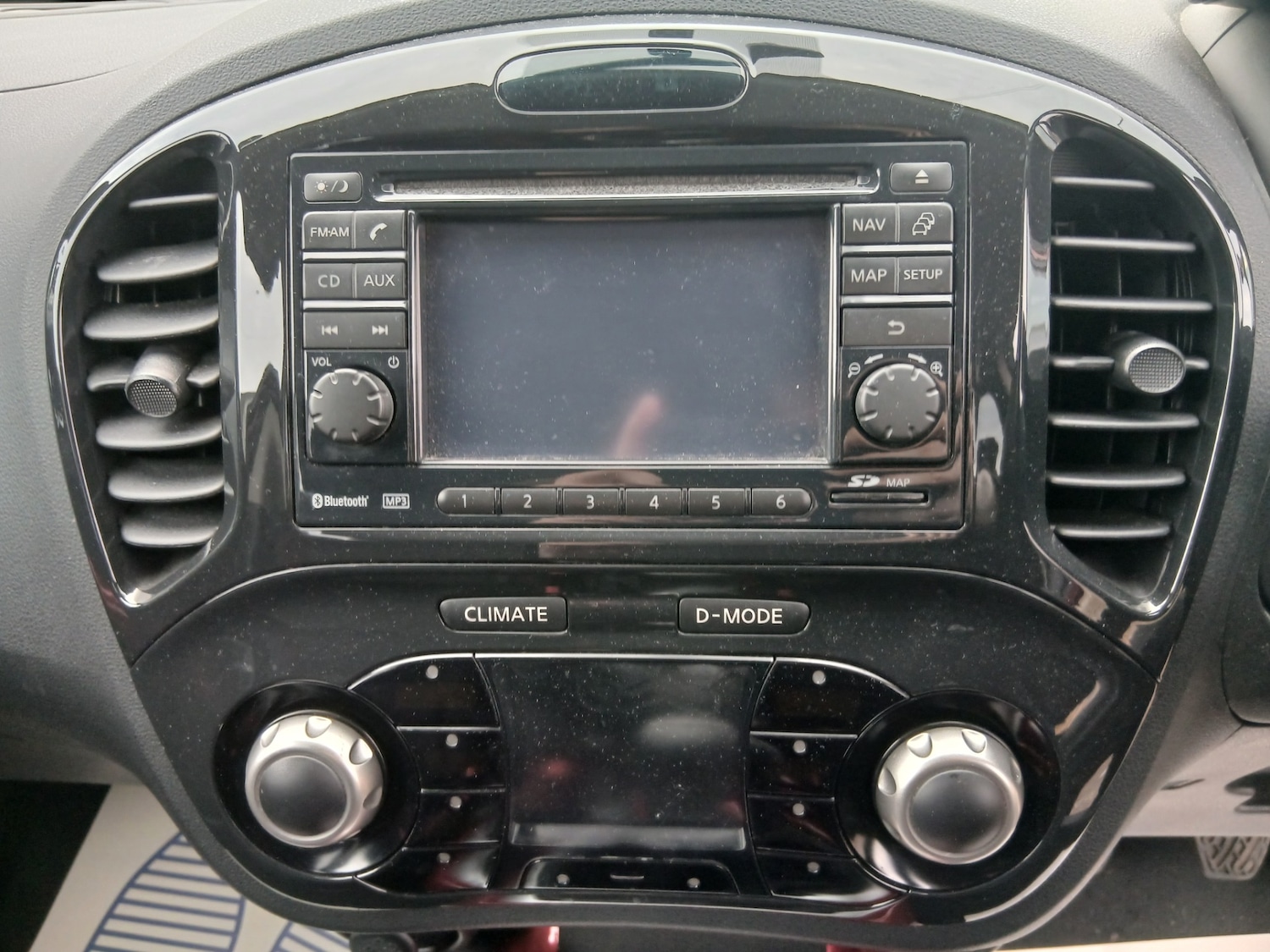 Used Nissan Juke 2011 for sale - 76477541: Photo 14