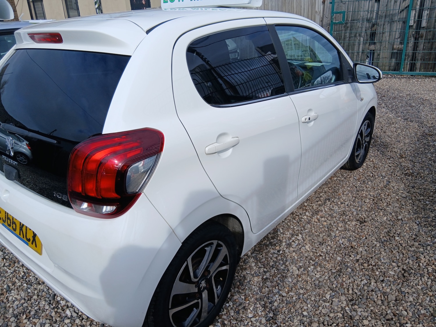 Used Peugeot 108 2016 for sale - 77915791: Photo 4