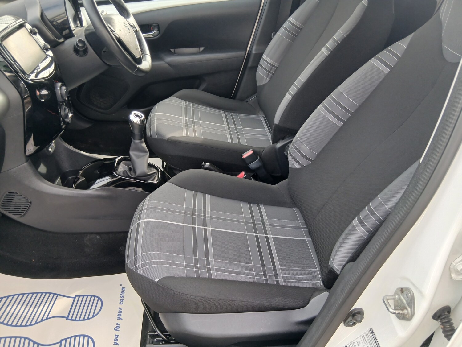 Used Peugeot 108 2016 for sale - 77915791: Photo 8