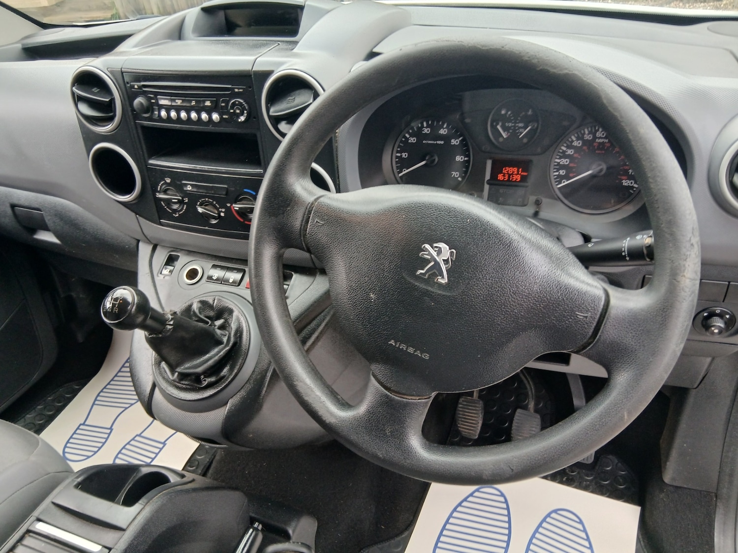 Used Peugeot Partner 2012 for sale - 77529771: Photo 11