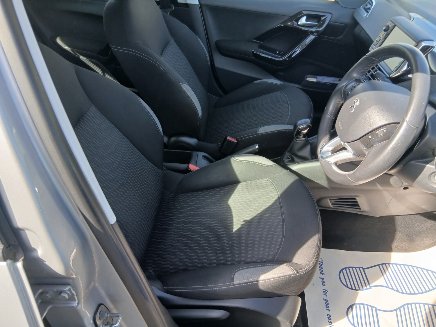 Used Peugeot 208 2015 for sale - 77973911: Photo 13