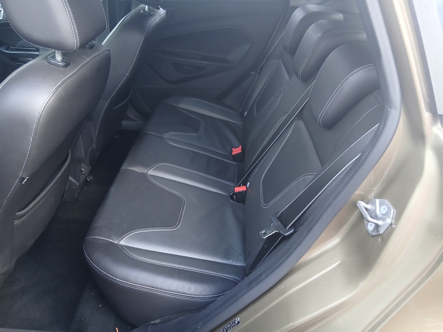 Used Ford Fiesta 2013 for sale - 77284064: Photo 9