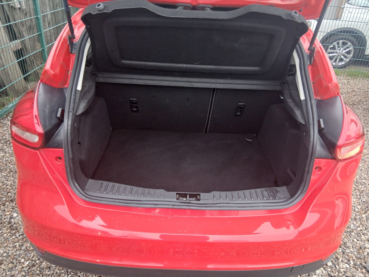 Used Ford Focus 2014 for sale - 77324679: Photo 15