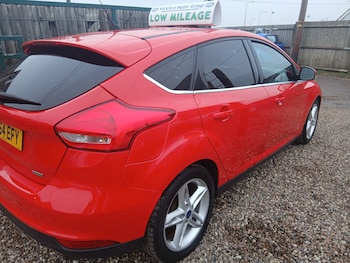 Used Ford Focus 2014 for sale - 77324679: Photo