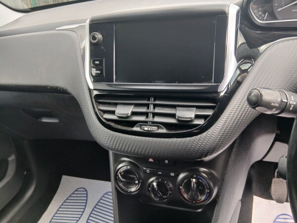 Used Peugeot 208 2018 for sale - 75535867: Photo 16