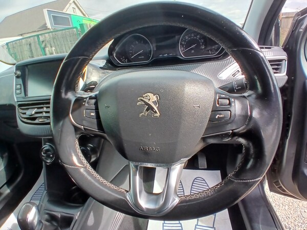 Used Peugeot 208 2018 for sale - 75535867: Photo 19