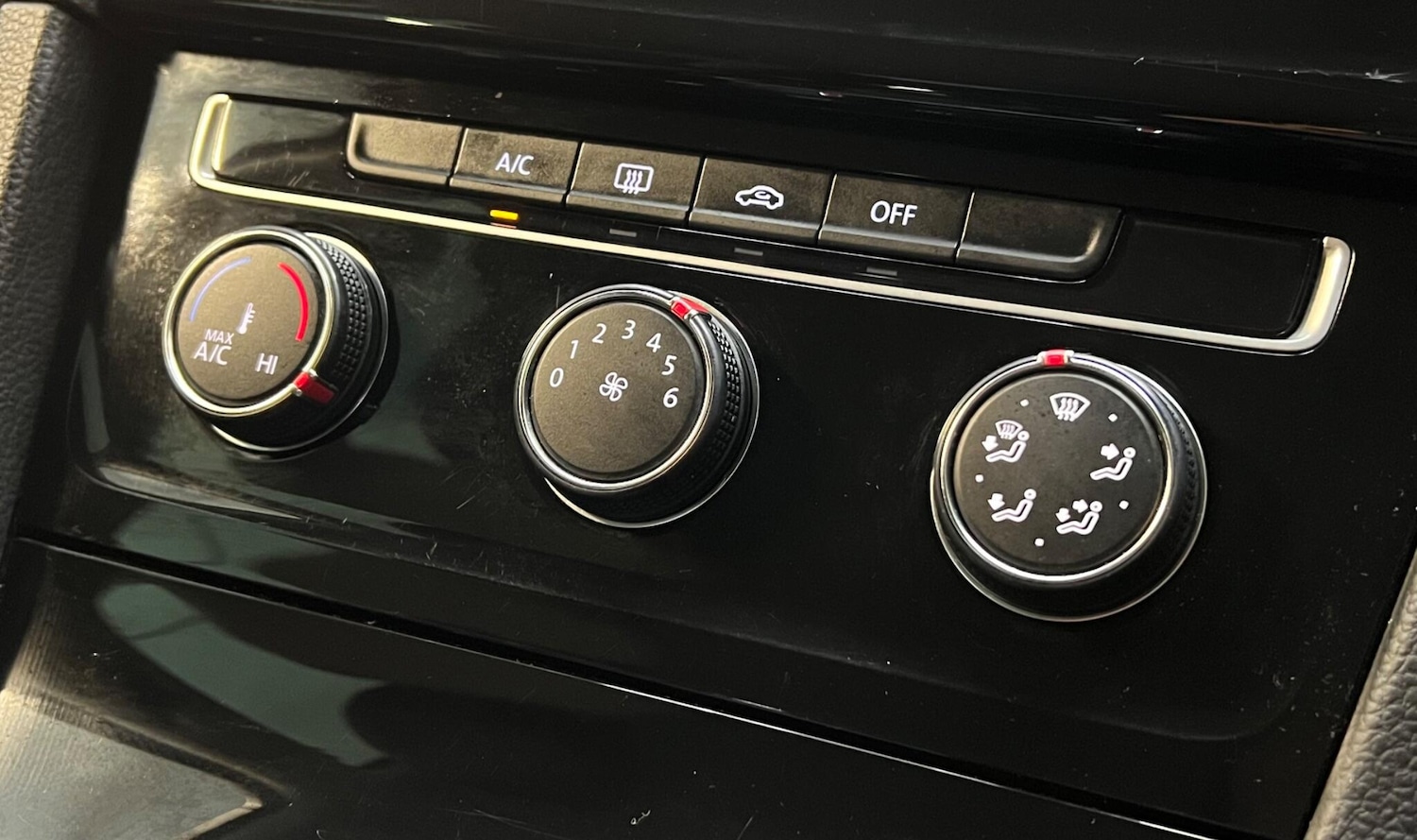 Used Volkswagen Golf 2014 for sale - 76752965: Photo 19