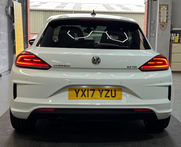 Used Volkswagen Scirocco 2017 for sale - 76234475: Photo 7