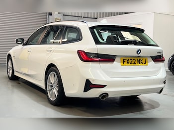 Used BMW 3 Series 2022 for sale - 78135518: Photo