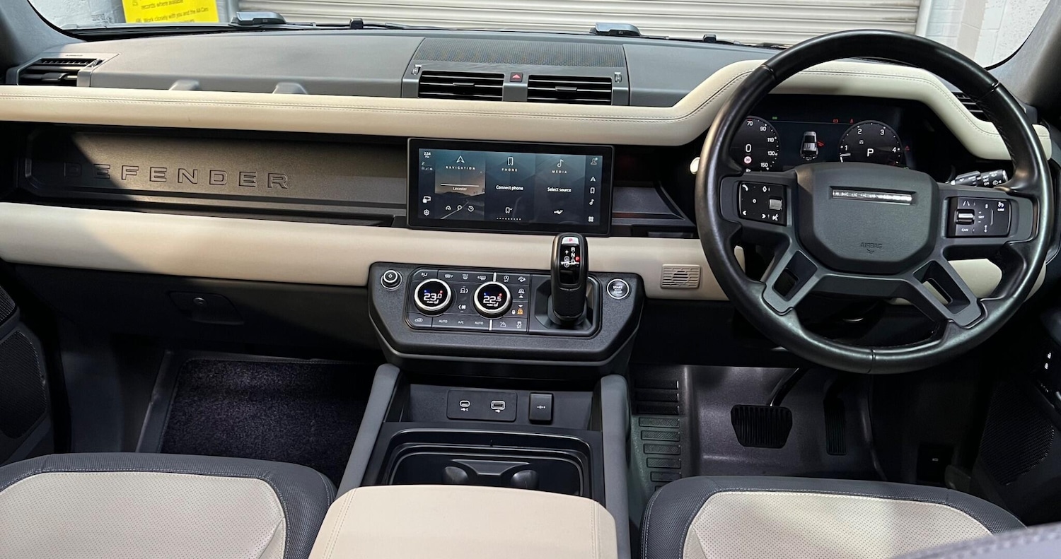 Used Land Rover Defender 110 2022 for sale - 76607102: Photo 12