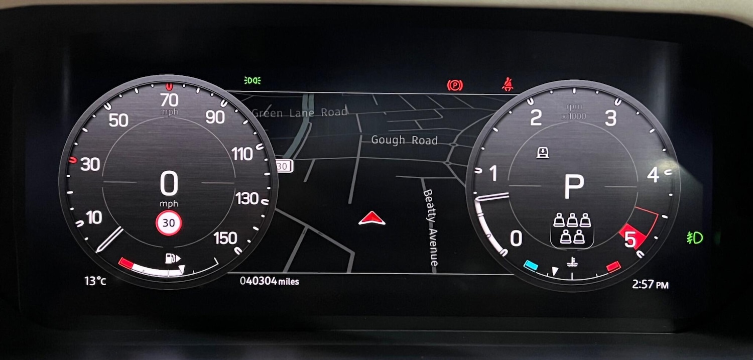 Used Land Rover Defender 110 2022 for sale - 76607102: Photo 32