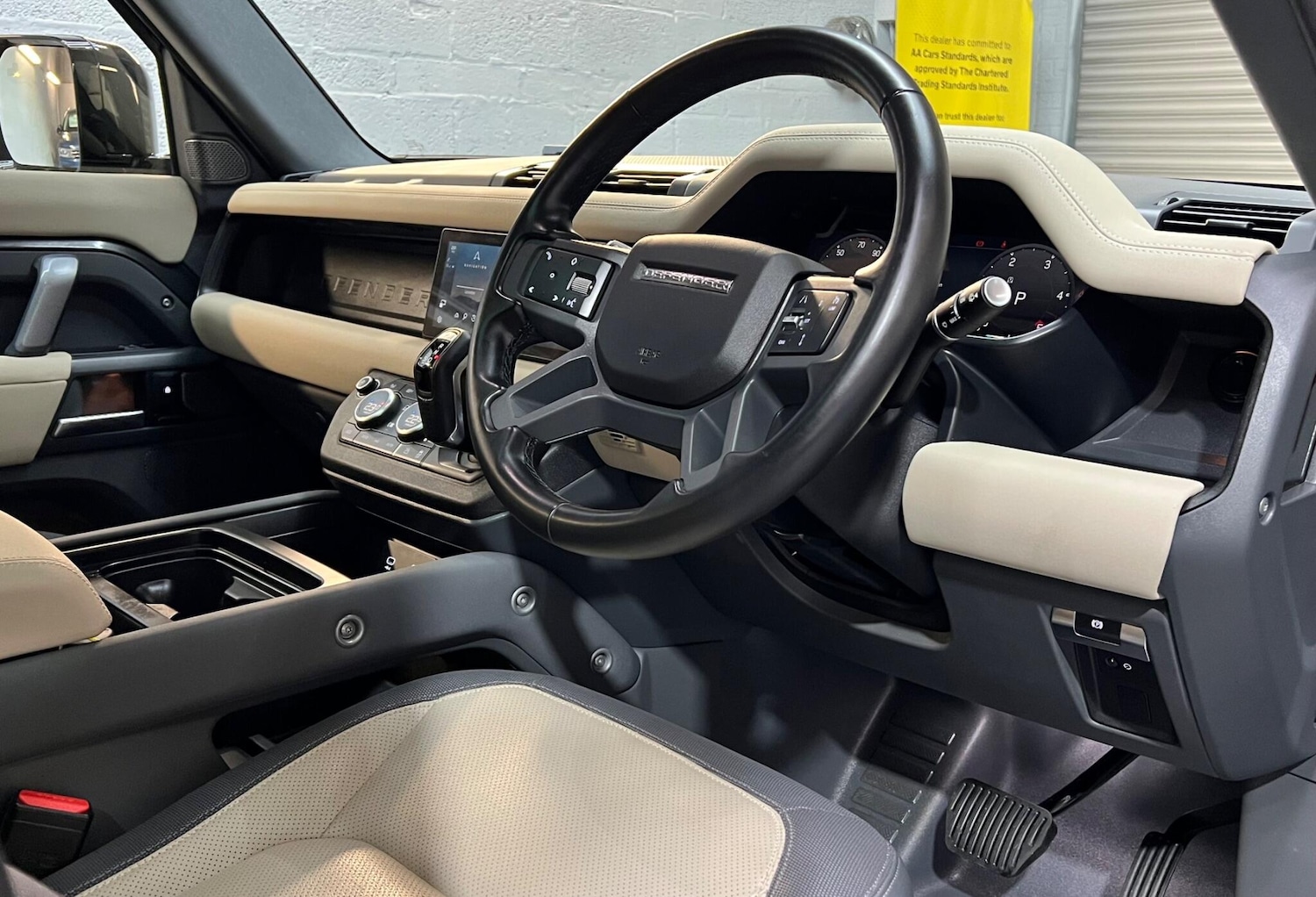 Used Land Rover Defender 110 2022 for sale - 76607102: Photo 36