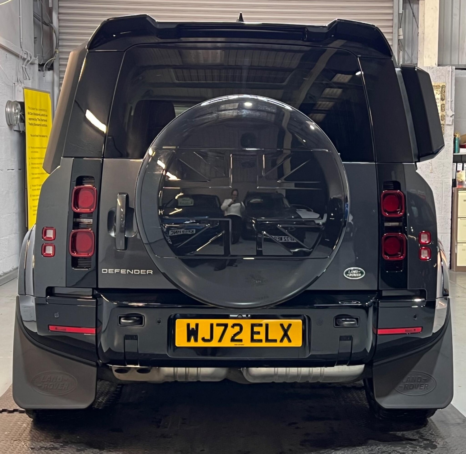 Used Land Rover Defender 110 2022 for sale - 76607102: Photo 5