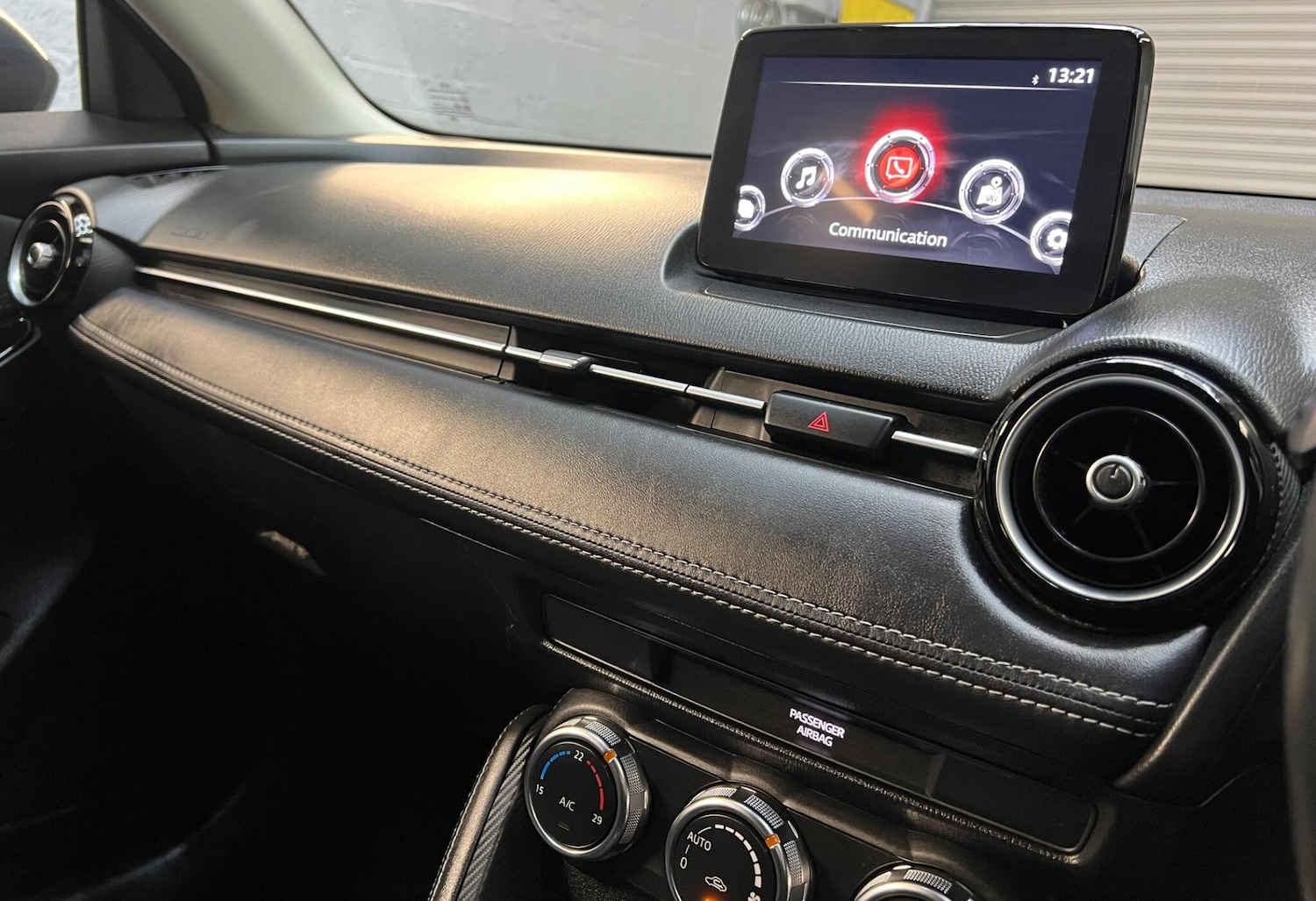 Used Mazda Mazda2 2018 for sale - 77633101: Photo 11