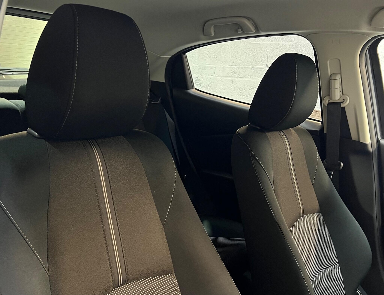 Used Mazda Mazda2 2018 for sale - 77633101: Photo 15