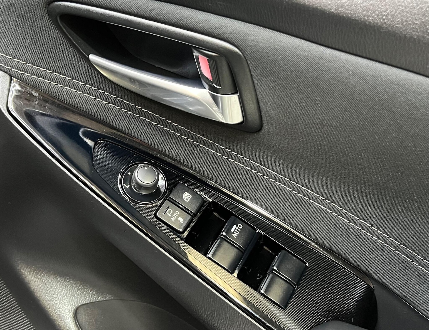 Used Mazda Mazda2 2018 for sale - 77633101: Photo 24