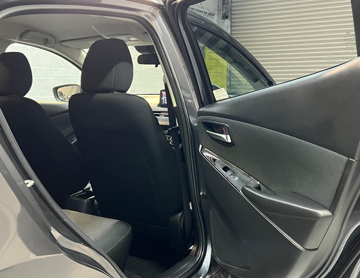 Used Mazda Mazda2 2018 for sale - 77633101: Photo 25