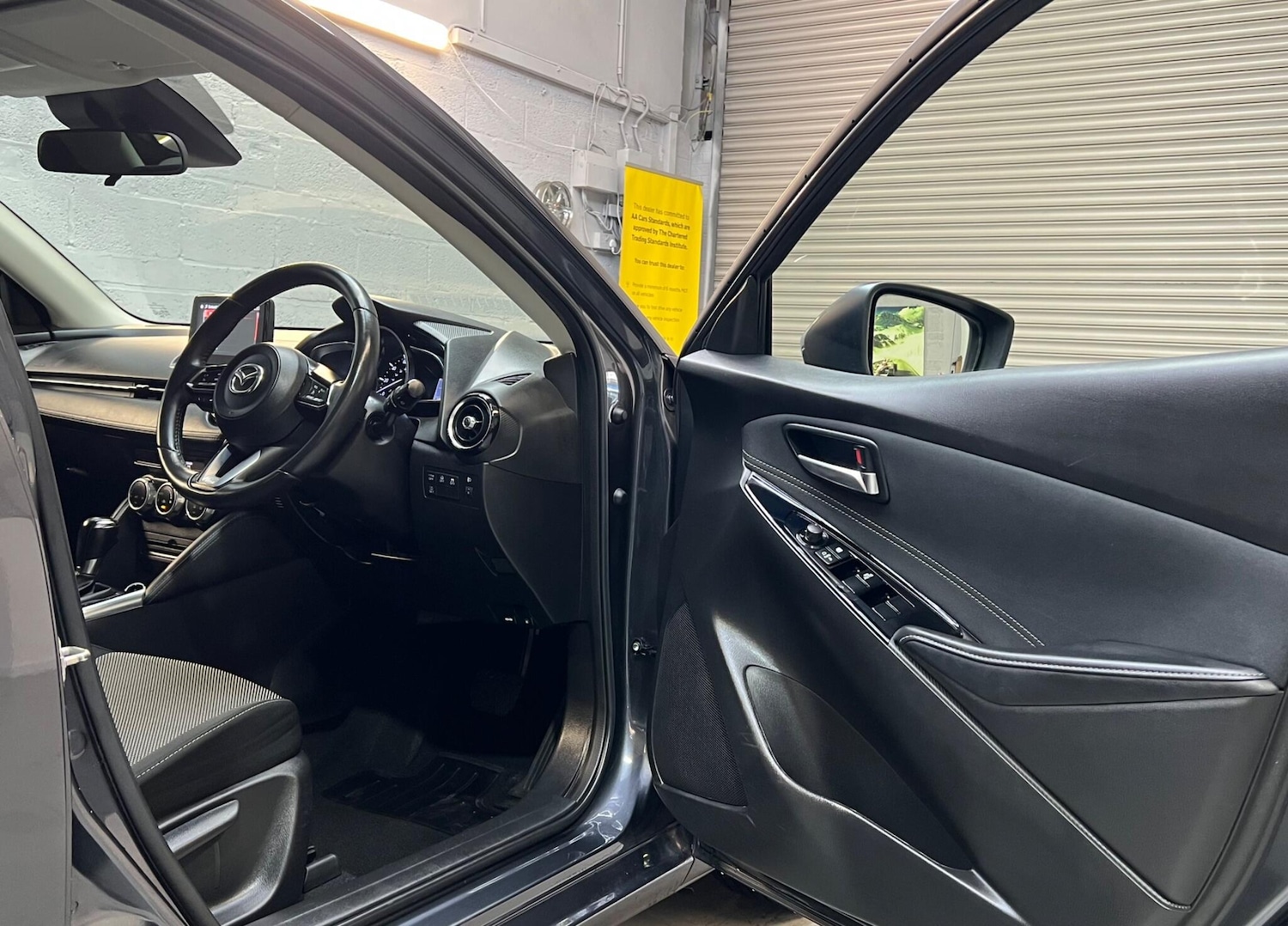 Used Mazda Mazda2 2018 for sale - 77633101: Photo 9