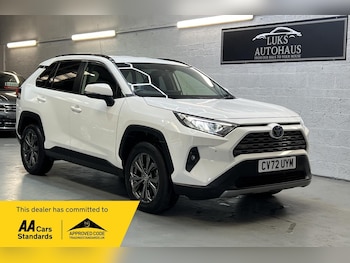 (72) - 2.5 VVT-h Design CVT 4WD Euro 6 (s/s) 5dr