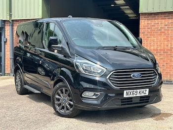 Used Ford Tourneo Custom 2019 for sale - 76020791: Photo
