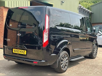 Used Ford Tourneo Custom 2019 for sale - 76020791: Photo