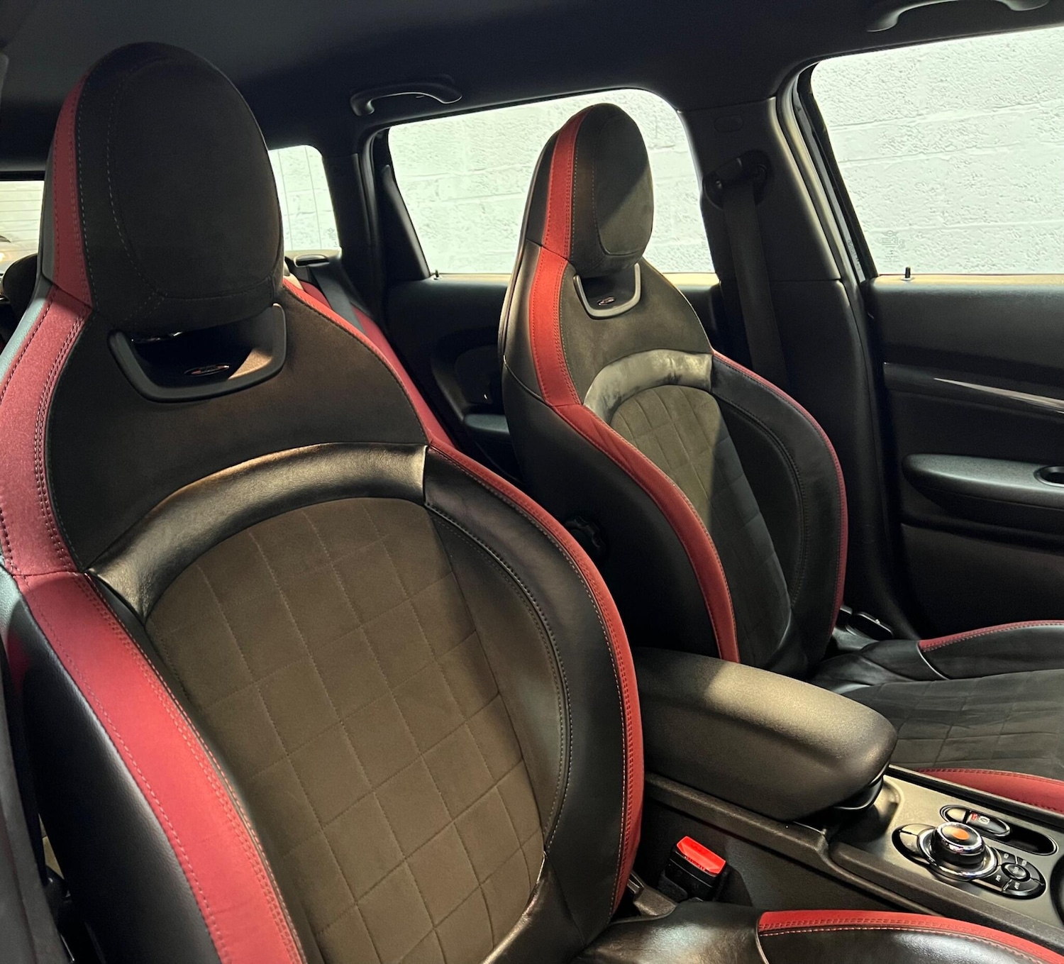 Used MINI Clubman 2018 for sale - 76935894: Photo 12