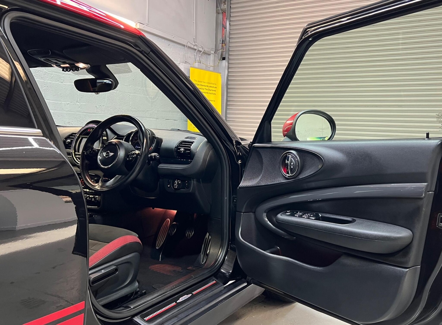 Used MINI Clubman 2018 for sale - 76935894: Photo 9