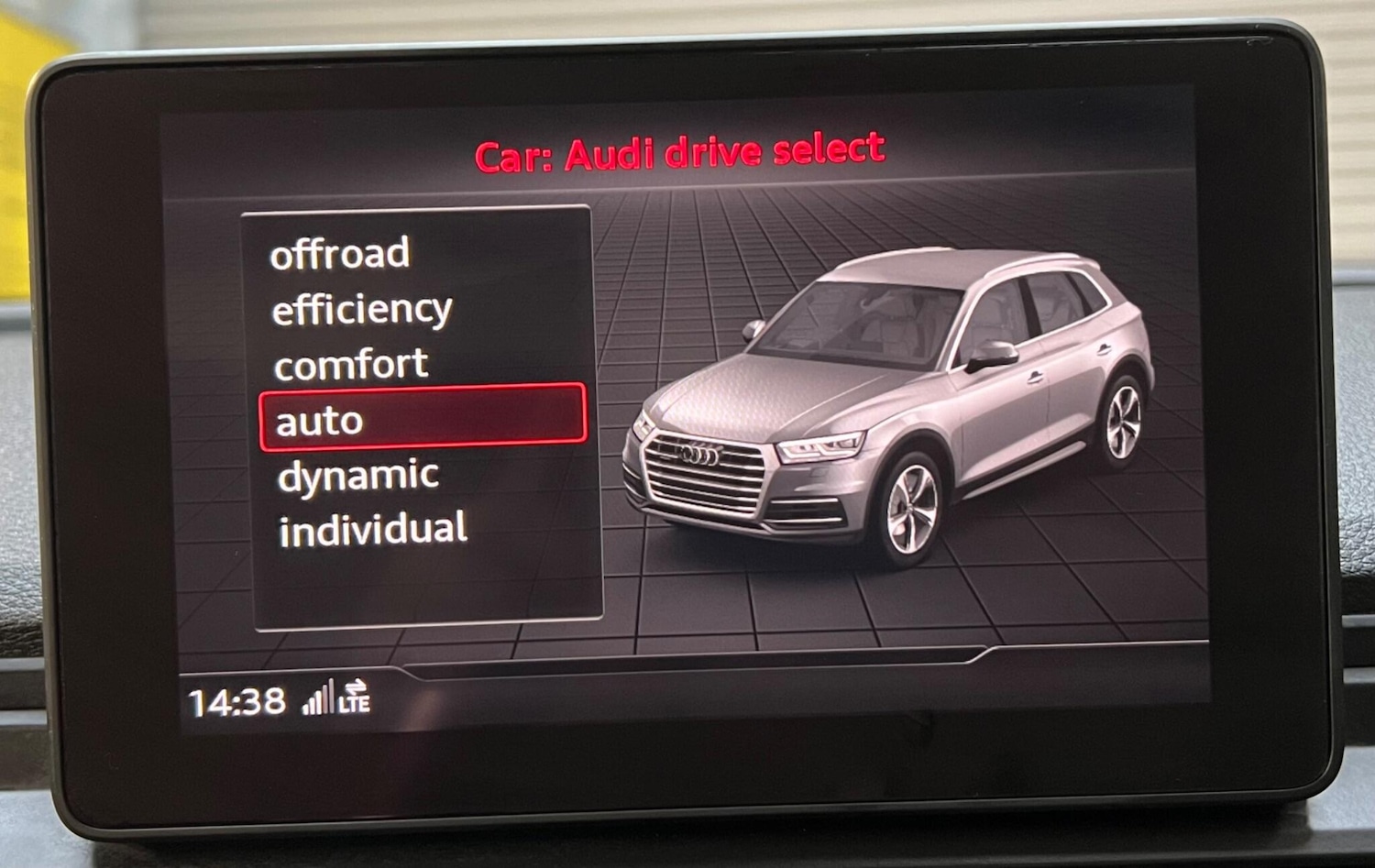 Used Audi Q5 2017 for sale - 77396147: Photo 35