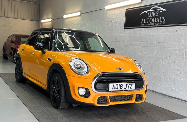 Used MINI Hatch 2018 for sale - 76122468: Photo 2