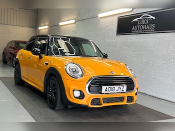Used MINI Hatch 2018 for sale - 76122468: Photo 2