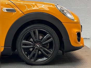 Used MINI Hatch 2018 for sale - 76122468: Photo 3