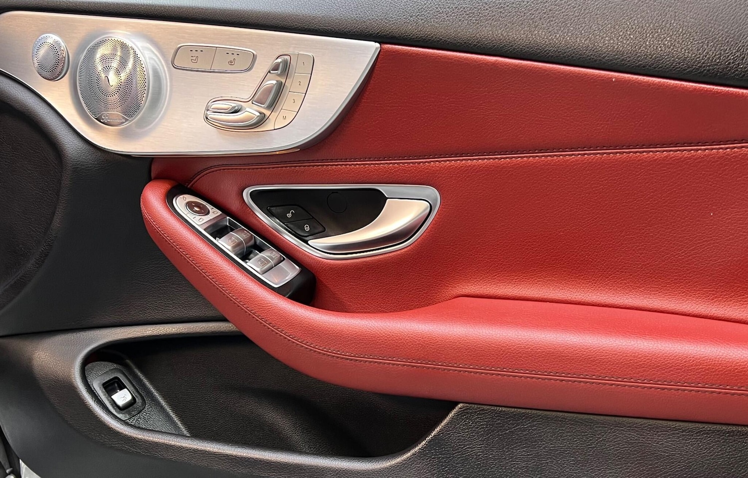 Used Mercedes-Benz C Class 2017 for sale - 77238599: Photo 29