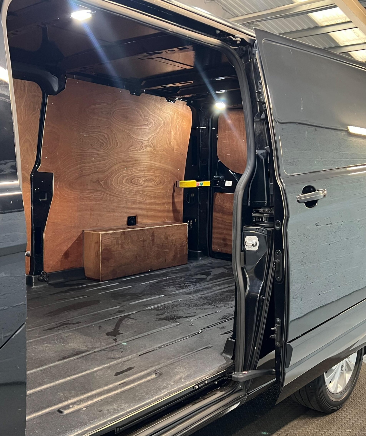Used Ford Transit Custom 2019 for sale - 76121805: Photo 24
