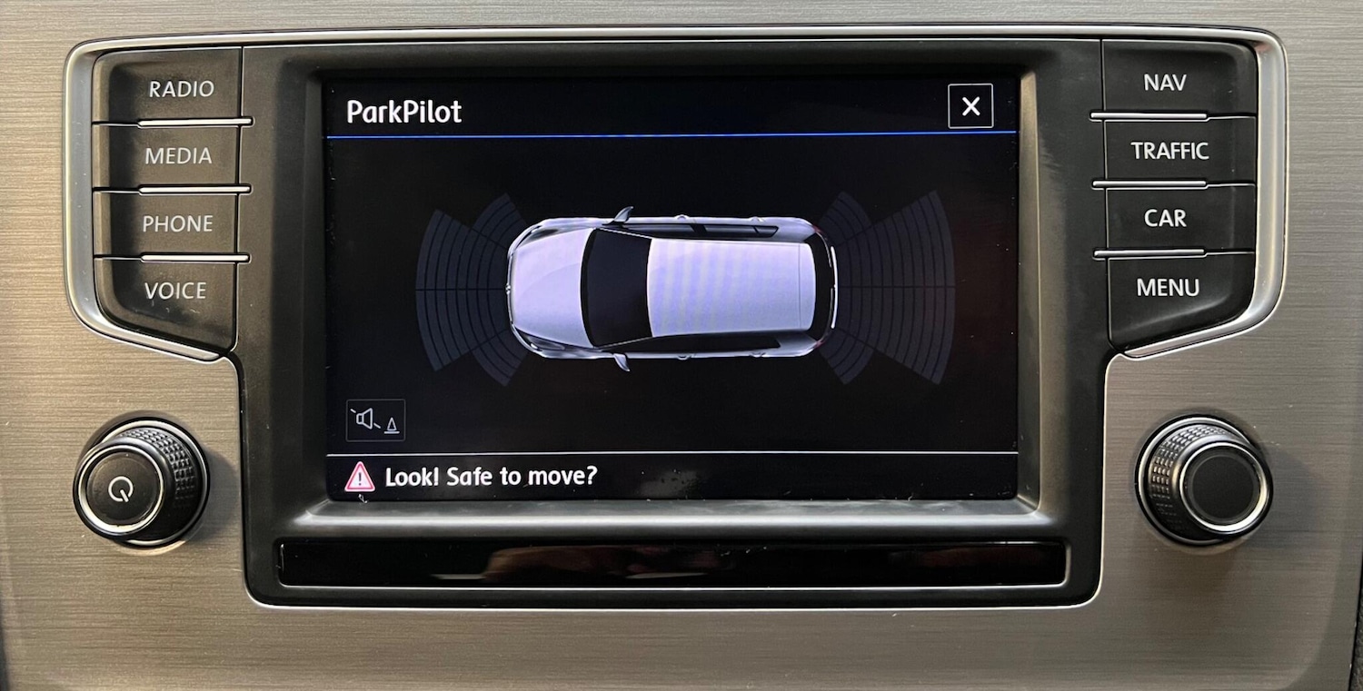 Used Volkswagen Golf 2016 for sale - 77015392: Photo 23