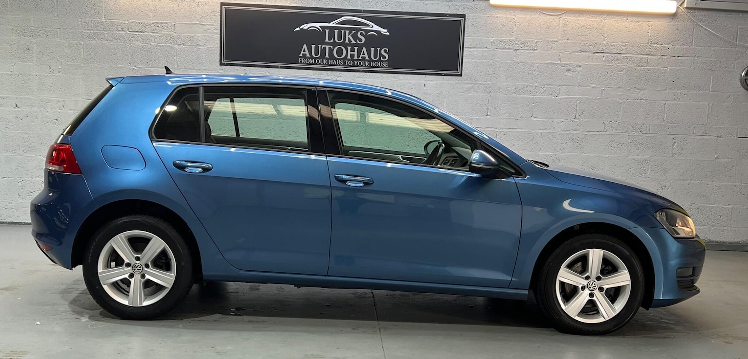 Used Volkswagen Golf 2016 for sale - 77015392: Photo 4