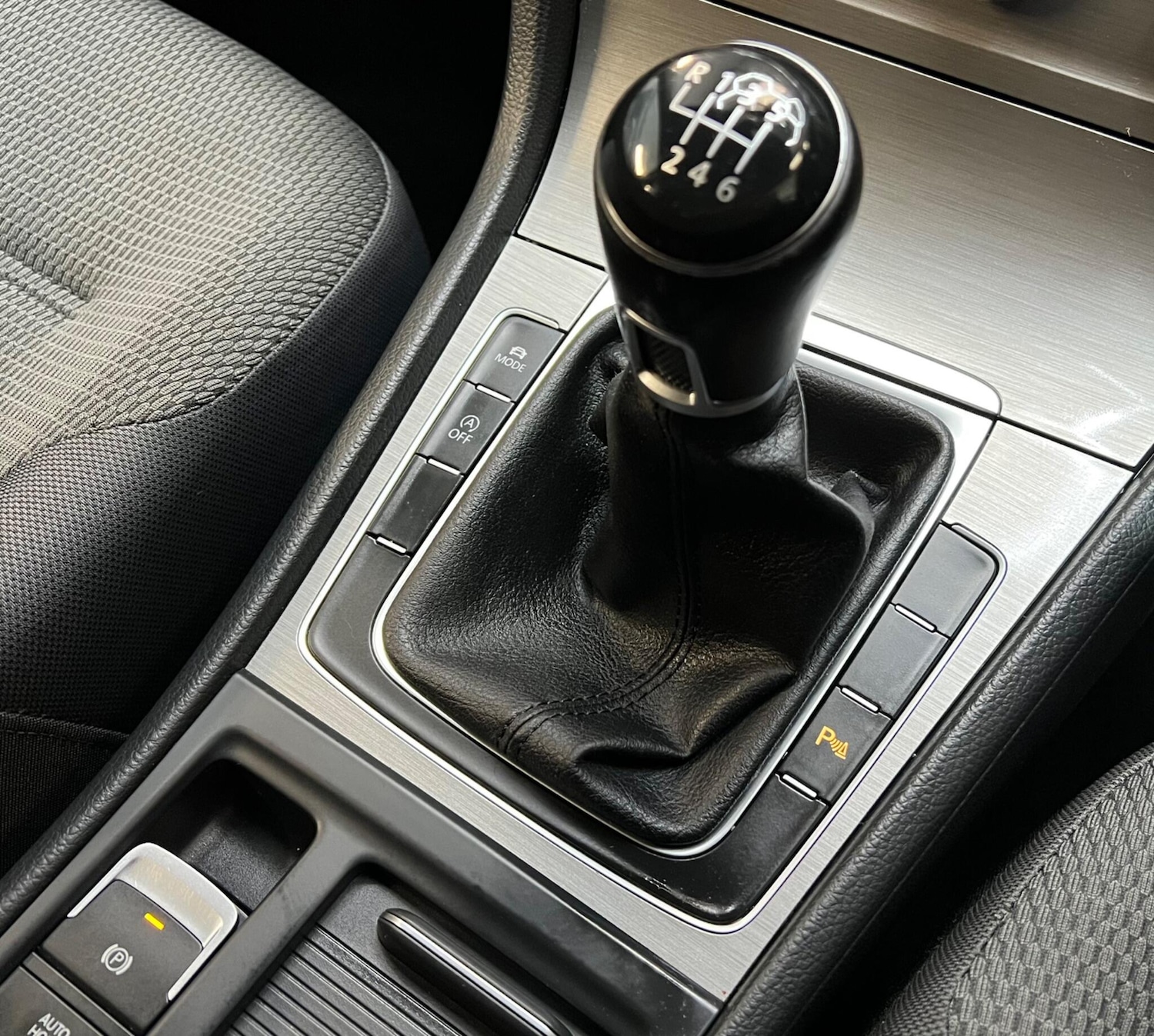 Used Volkswagen Golf 2016 for sale - 77015392: Photo 9