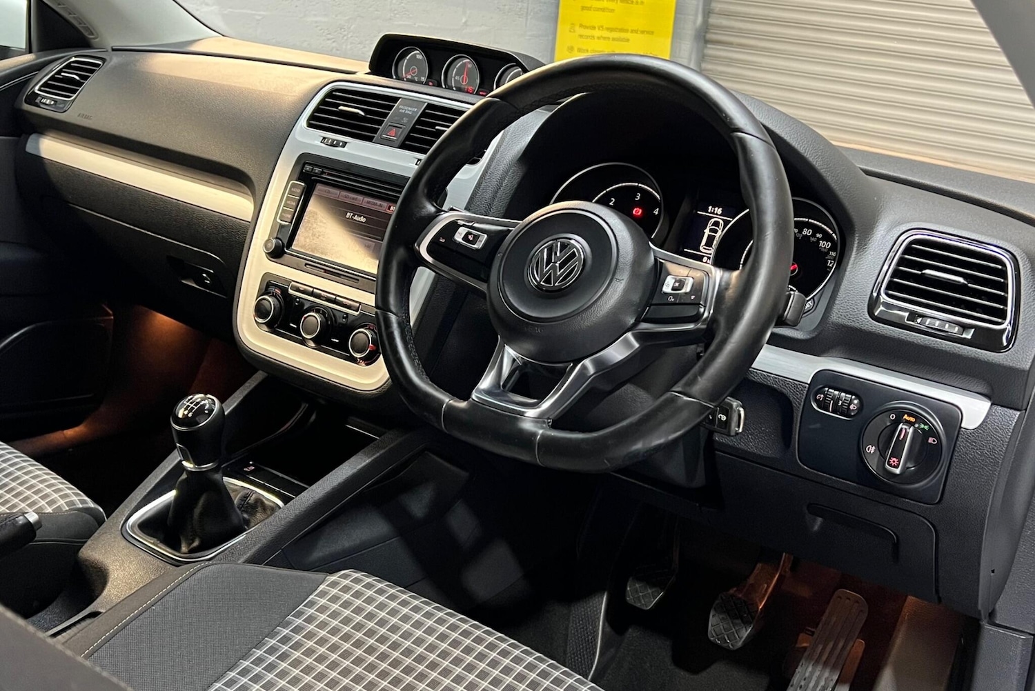 Used Volkswagen Scirocco 2015 for sale - 76619948: Photo 12