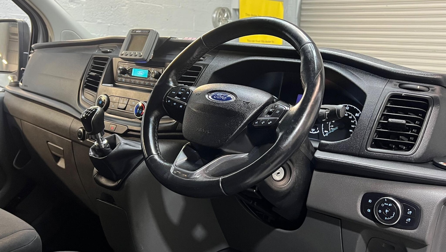 Used Ford Transit Custom 2018 for sale - 76521940: Photo 11