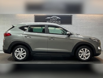 Used Hyundai TUCSON 2019 for sale - 76153204: Photo 3
