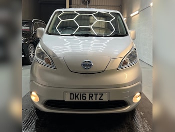 Used Nissan e-NV200 2016 for sale - 76666576: Photo