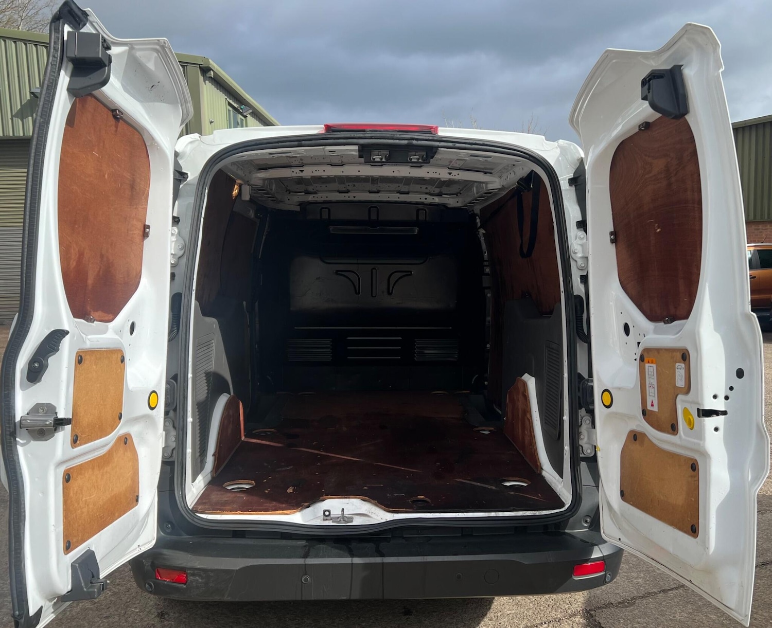 Used Ford Transit Connect 2019 for sale - 78058131: Photo 11