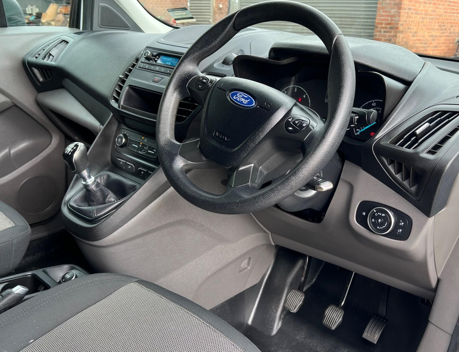 Used Ford Transit Connect 2019 for sale - 78058131: Photo 15