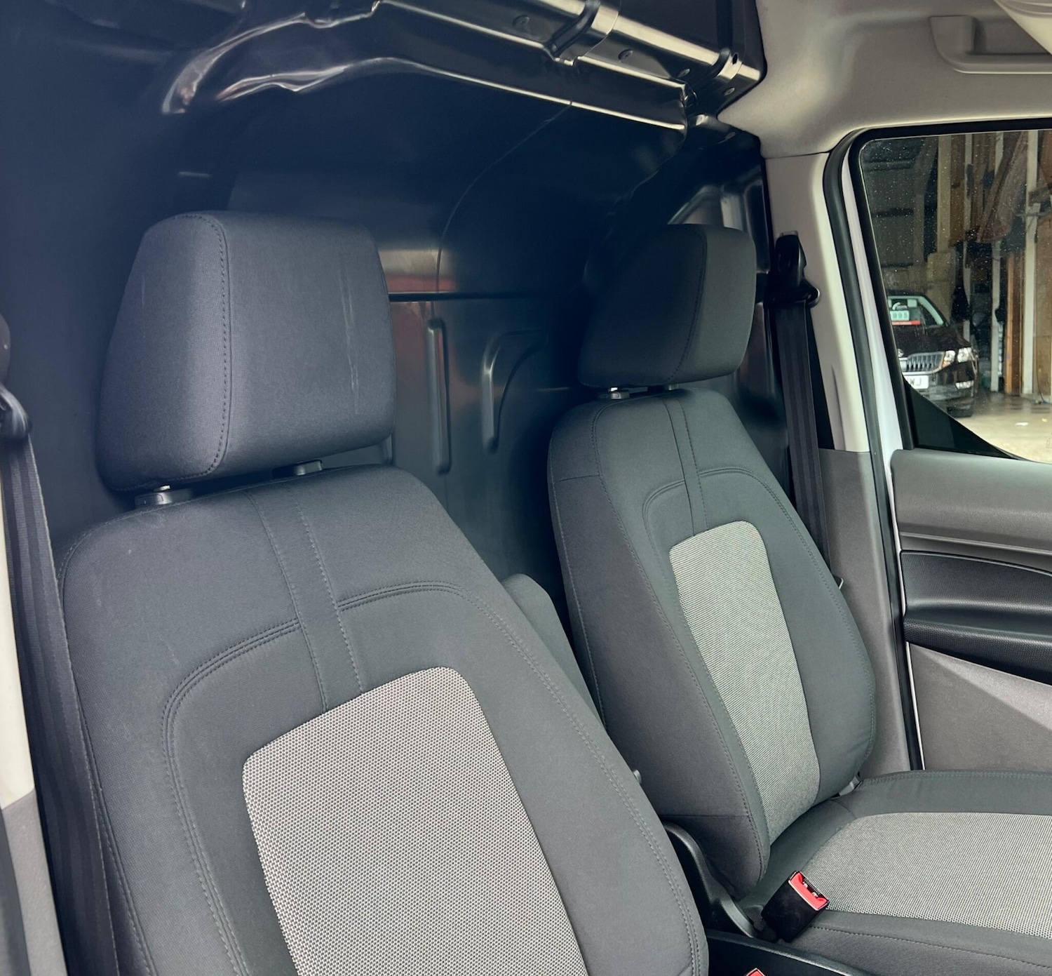 Used Ford Transit Connect 2019 for sale - 78058131: Photo 18