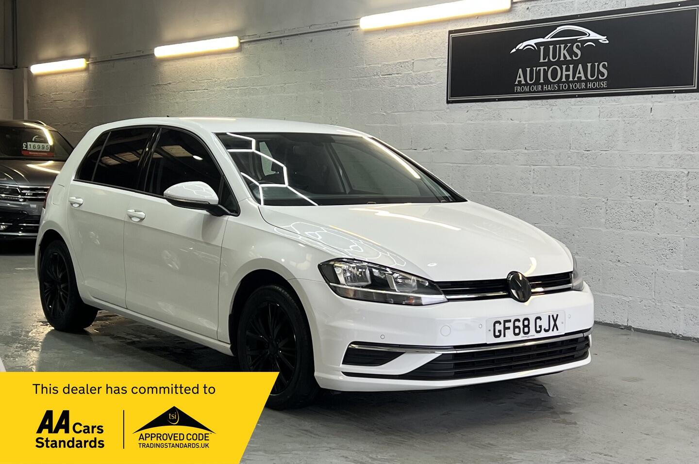Used Volkswagen Golf 2018 for sale - 77633605: Photo 1