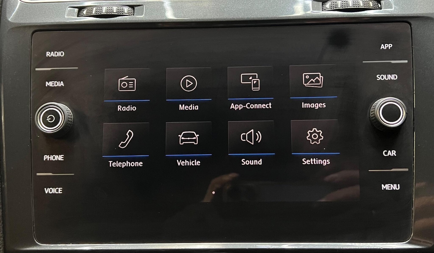 Used Volkswagen Golf 2018 for sale - 77633605: Photo 19